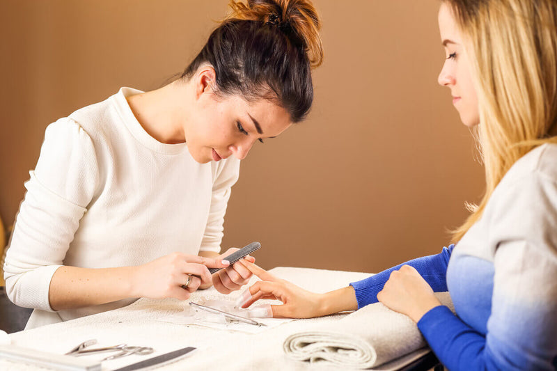 4 things to consider before starting your own nail technician business